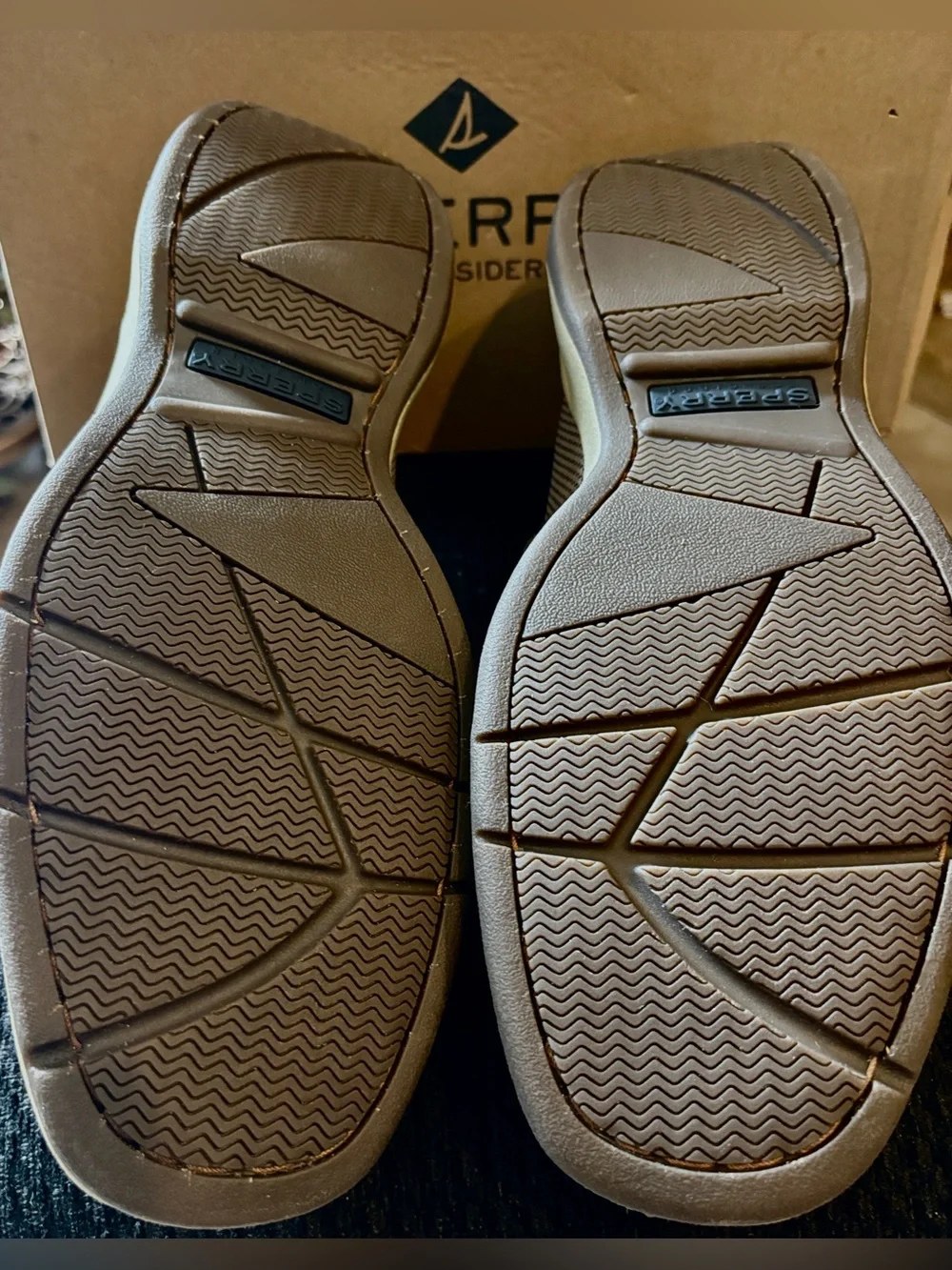 Sperry Intrepid Boat Shoes, Cognac Leather with Breathable Sides, NIB Retail $89